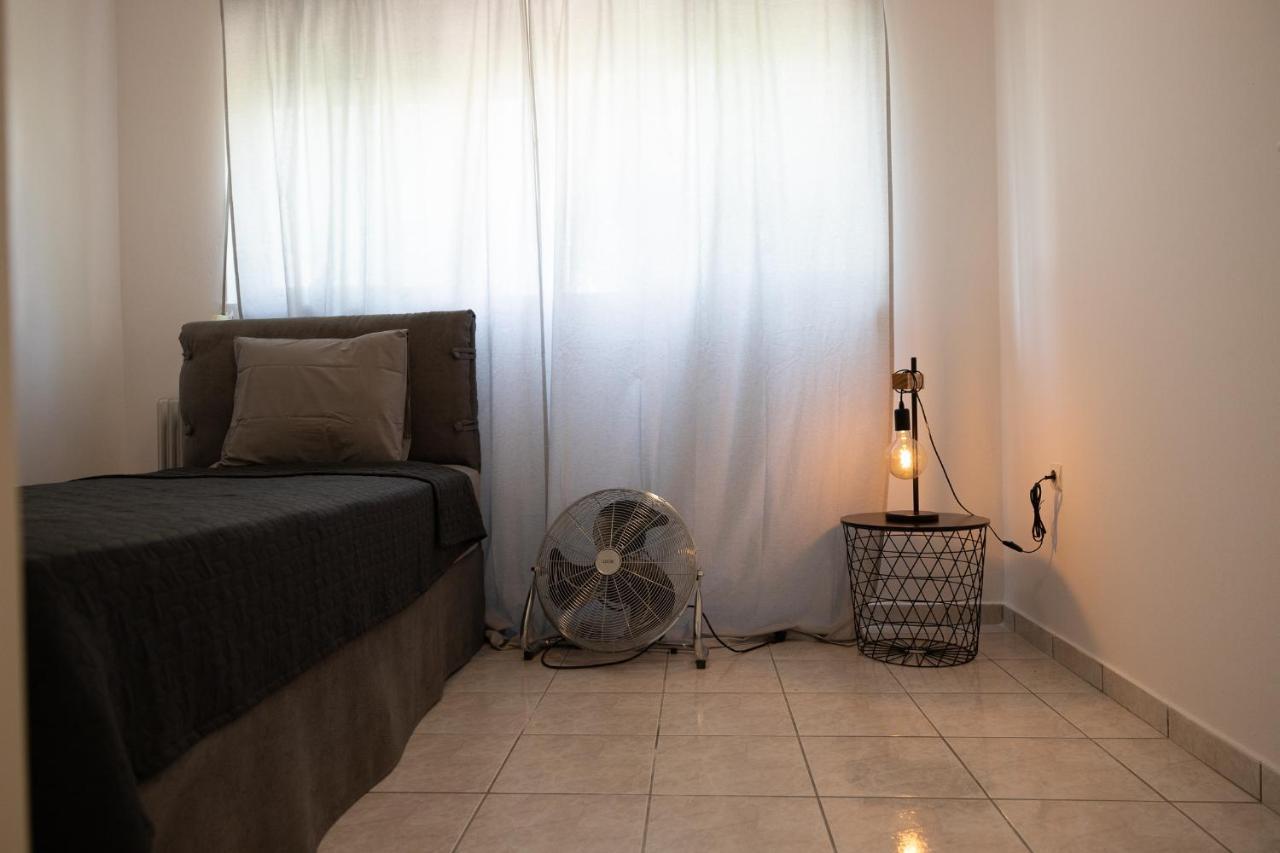 Spacious Apartment Close To The Sea And The City Center Athen Exterior foto